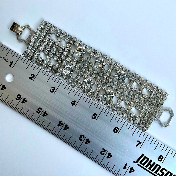 RHINESTONE CRYSTAL WIDE CUFF BRACELET - Picture 7 of 8